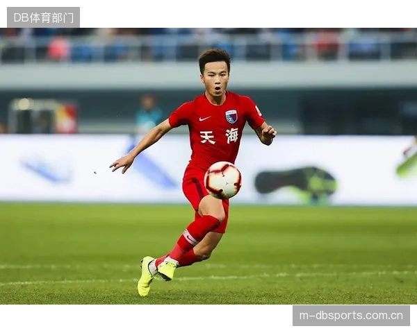 中场核心本纳赛尔俱乐部与国家队比赛均表现出高吃牌率，战术犯规选择需更谨慎。
